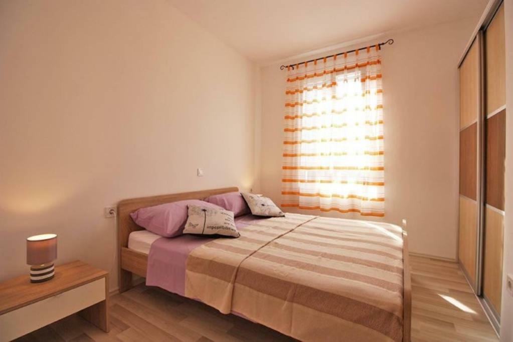 Appartamento Apartman Simona Fažana Esterno foto
